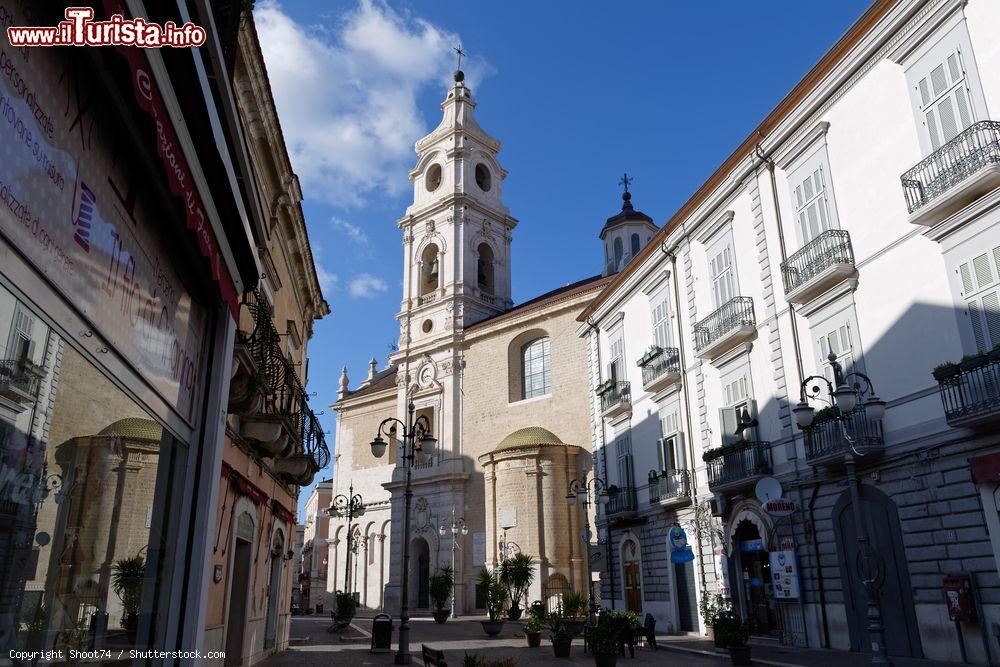 Immagine La centrale Via Duomo a Foggia, capoluogo di Provincia  della Puglia - © Shoot74 / Shutterstock.com