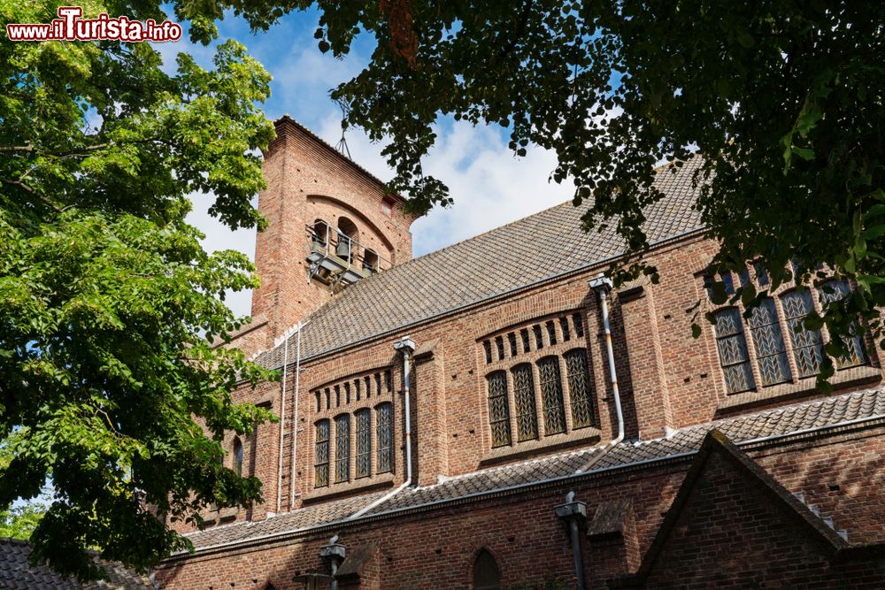 Immagine La chiesa dei santi Pietro e Paolo a Middelburg, Olanda.