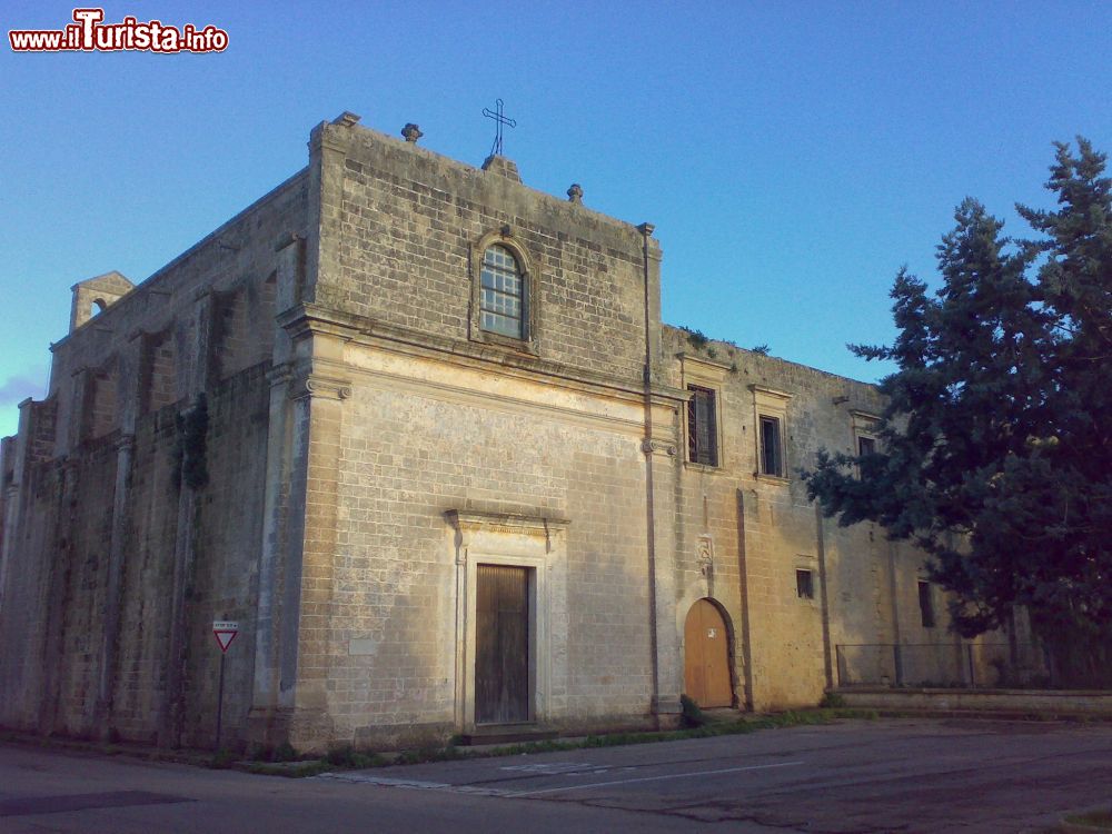 Immagine La Chiesa del Convento a Martignano in Puglia - © Lupiae - CC BY-SA 3.0, Wikipedia