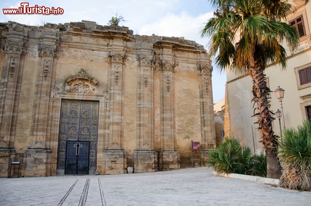 Immagine La chiesa del Purgatorio a Partanna in Sicilia