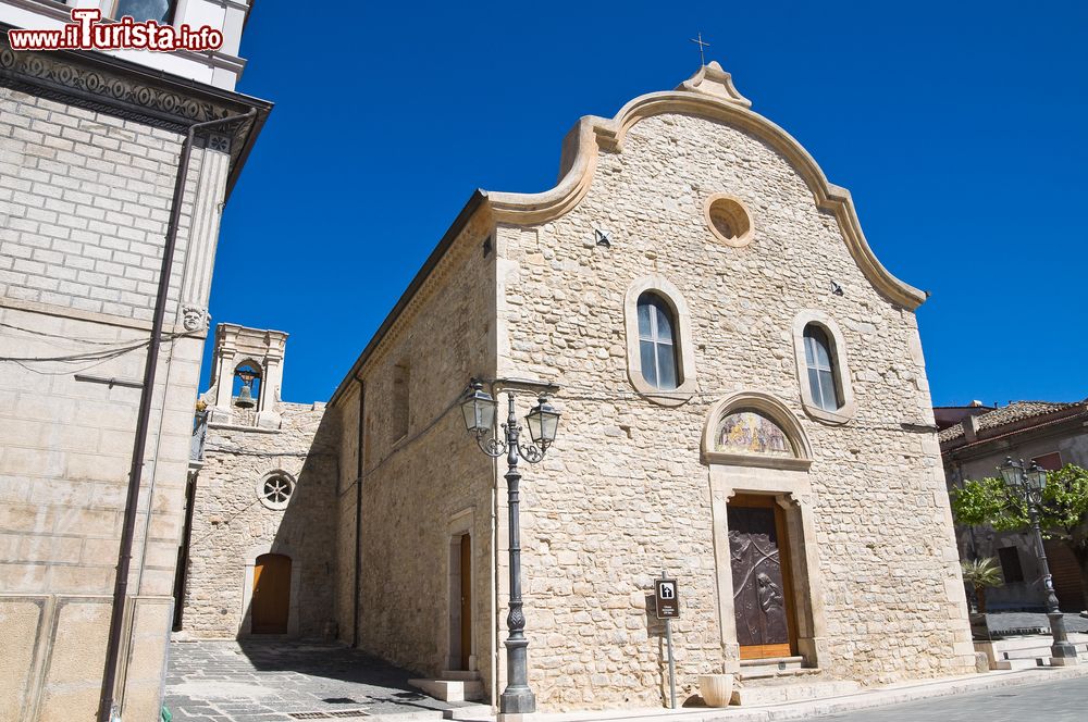 Immagine La Chiesa dell'Annunziata uno dei gioielli del centro di Pietramontecorvino, provincia di Foggia