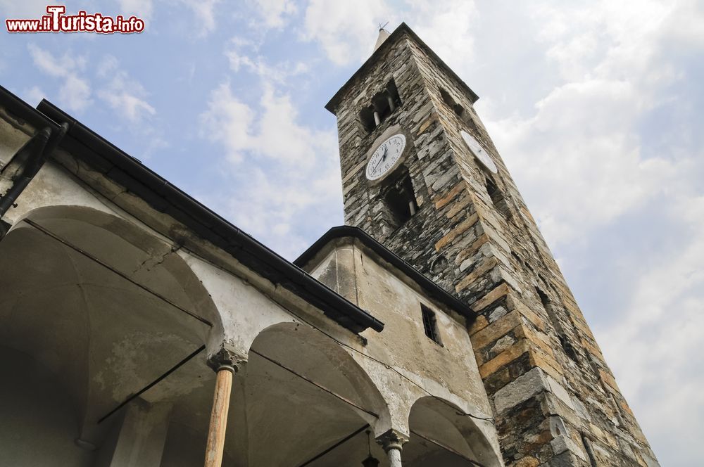 Immagine La chiesa di San Clemente a Cesara, uno dei gioielli architettonici sul Lago d'Orta in Piemonte