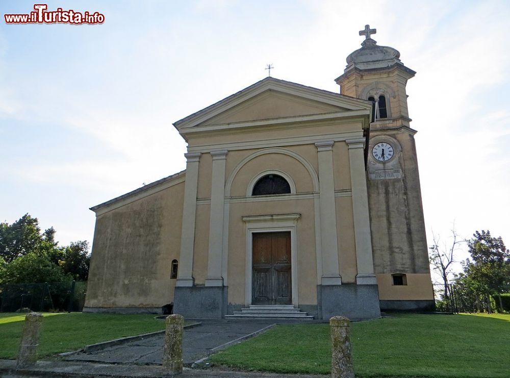 Immagine La Chiesa di San Donnino a Monticelli Terme di Montechiarugolo, Emilia - © Parma1983, CC BY-SA 4.0, Wikipedia