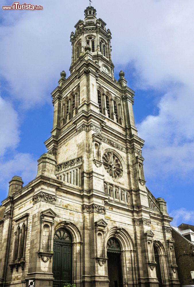 Immagine La Chiesa di San Gervaso nel centro di Avranches in Francia. Siamo in Normandia