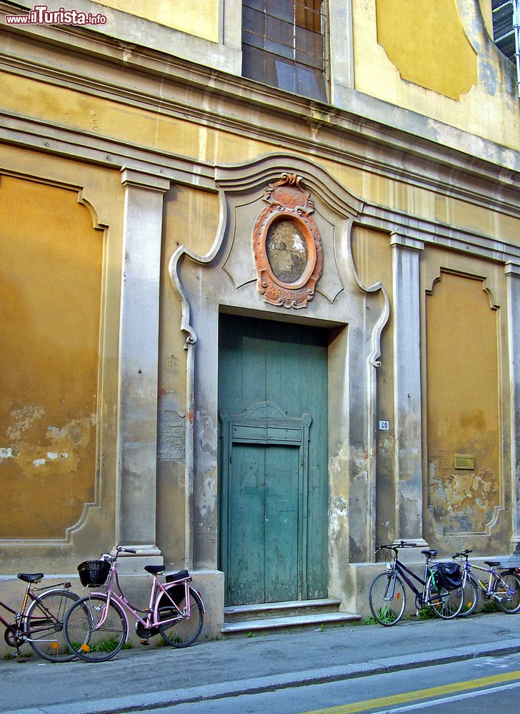 Immagine La Chiesa di San Giacomo Maggiore a Imola, si trova lungo la via Emilia, in centro