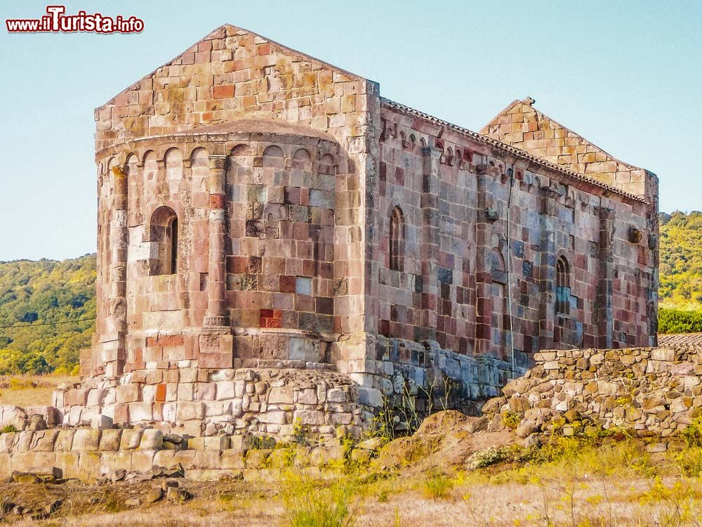 Immagine La Chiesa di San Lussorio a Fordongianus in Sardegna