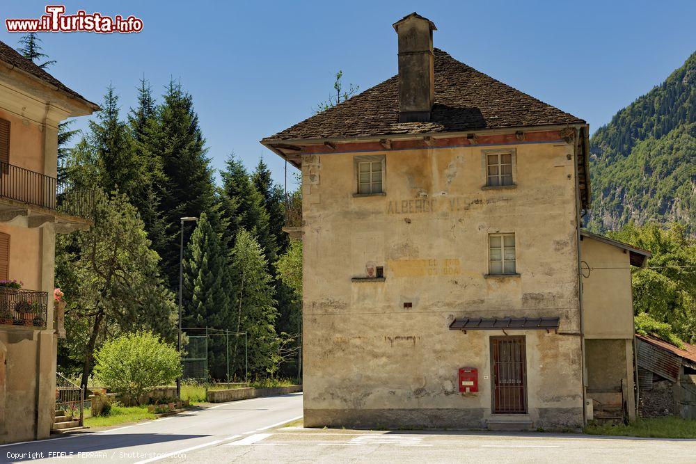 Immagine La Chiesa di San Rocco di Premia in Piemonte - © FEDELE FERRARA / Shutterstock.com