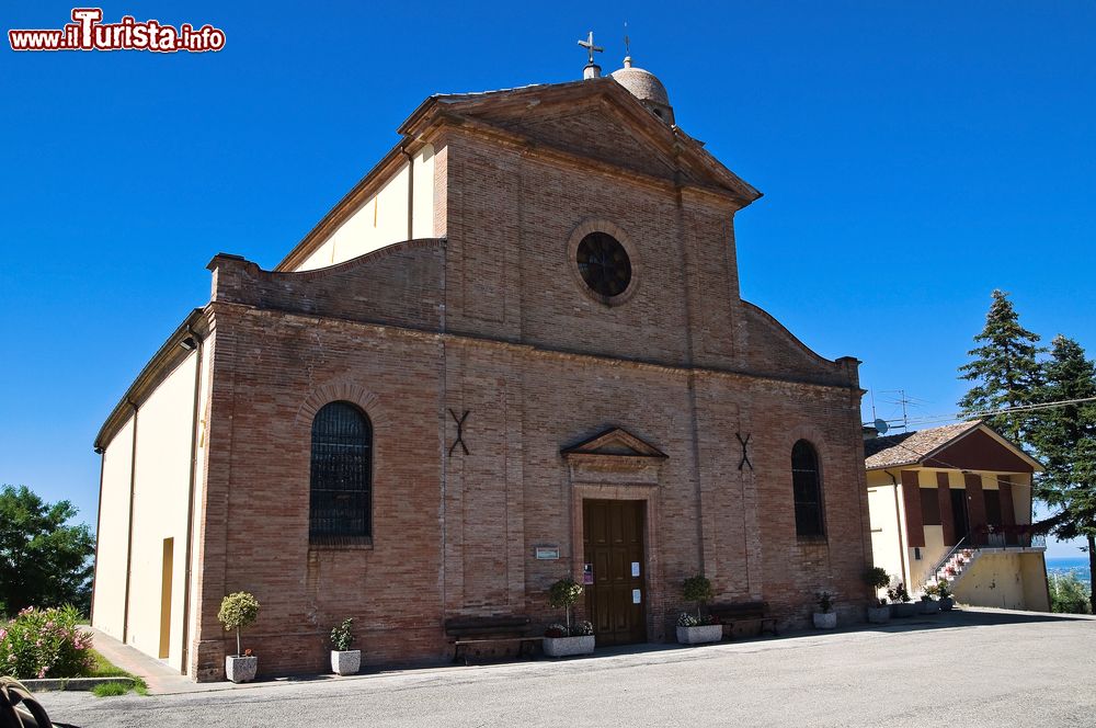 Immagine La Chiesa di San Vicinio a Torriana in Emilia-Romagna