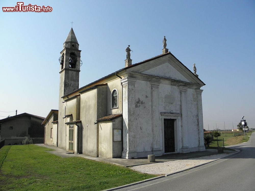Immagine La chiesa di Santa Giustina a Lova di Campagna Lupia, Veneto