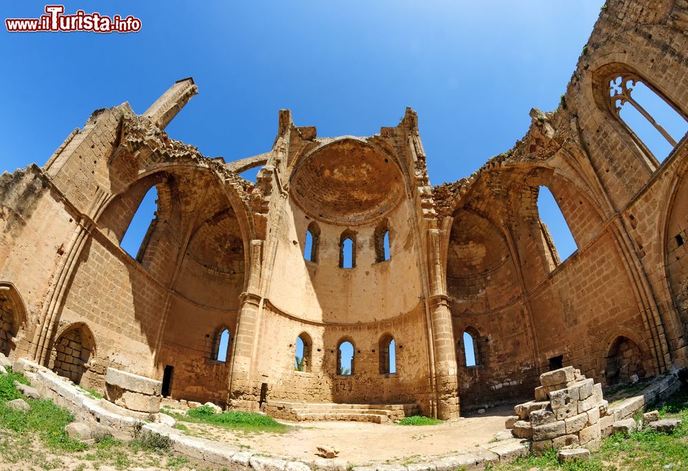 Immagine La chiesa greco ortodossa di San Giorgio a Famagosta, Cipro Nord.