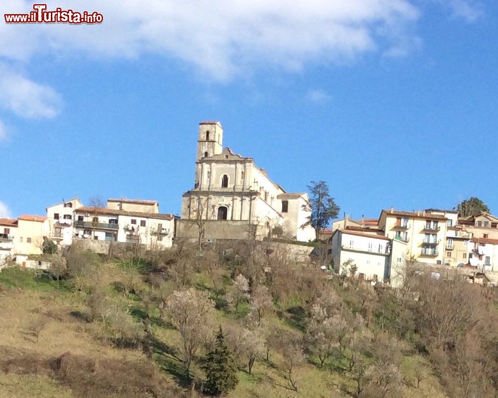 Immagine La Chiesa Matrice di Santa Maria Maggiore a Pignola - © Mariangela Albano - CC BY-SA 4.0, Wikipedia