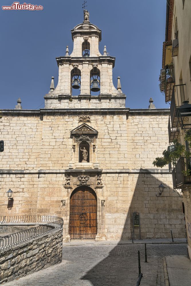 Immagine La chiesa medievale di San Bartolomeo a Jaen, Spagna. Sin dalla sua nascita questa cittadina ha subito varie dominazioni, da quella romana a quella araba, che hanno lasciato le loro tracce anche nell'architettura.
 