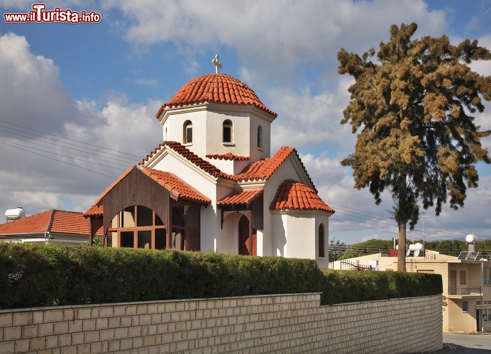 Immagine La chiesa ortodossa Panagia tou Tamana a Kolossi di Cipro