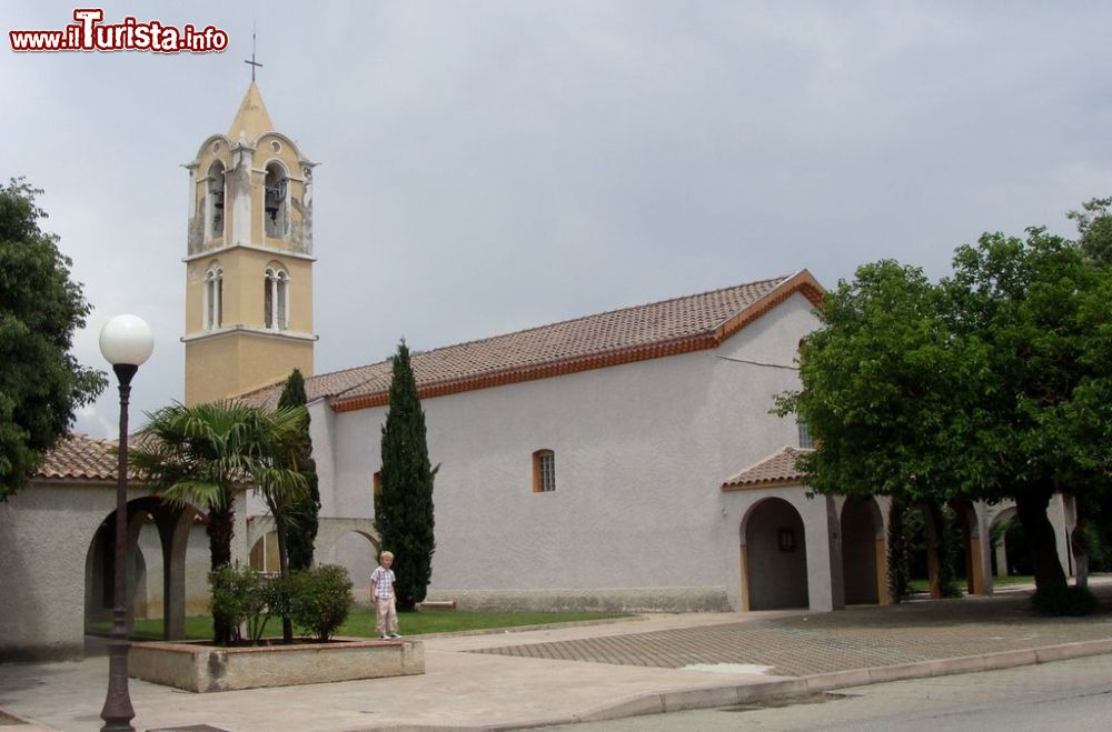 Immagine La chiesa principale di Ghisonaccia, San Michele, sulla costa orientale della Corsica - © Fr.Latreille - CC BY-SA 3.0 - Wikipedia