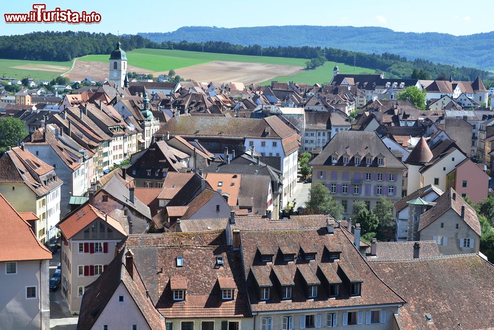 Immagine La città vecchia di Porrentruy in Svizzera, uno dei borghi del Canton Jura