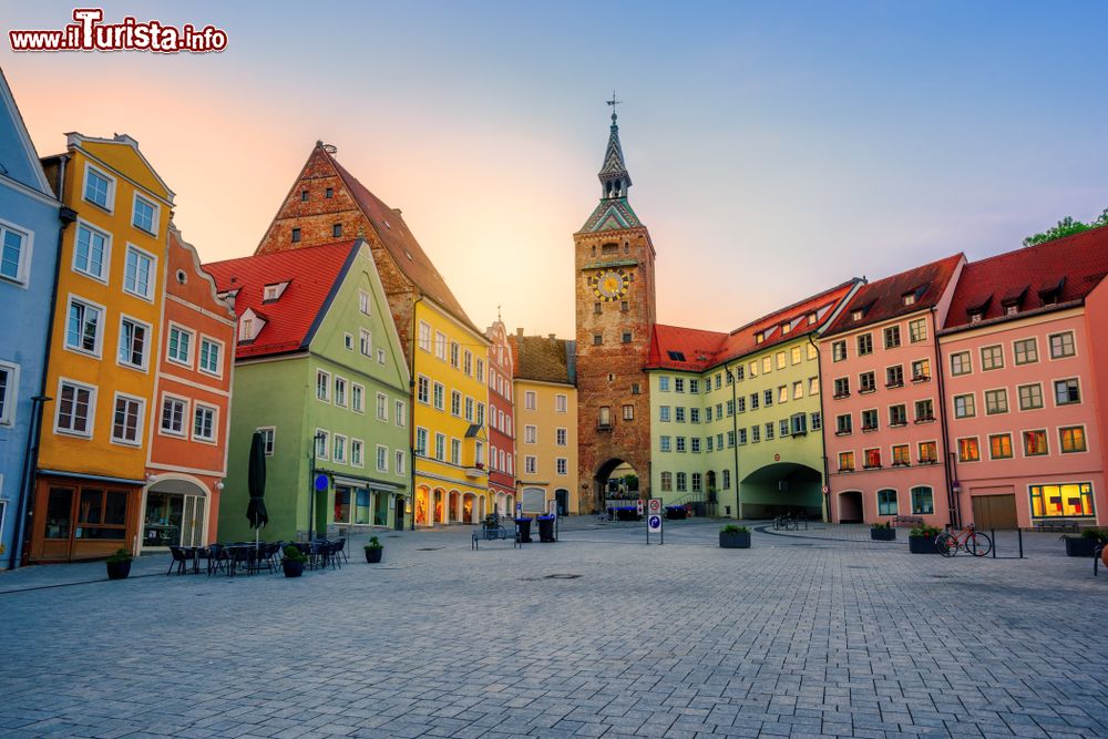 Immagine La cittadina medievale di Landsberg am Lech (Germania) al tramonto.