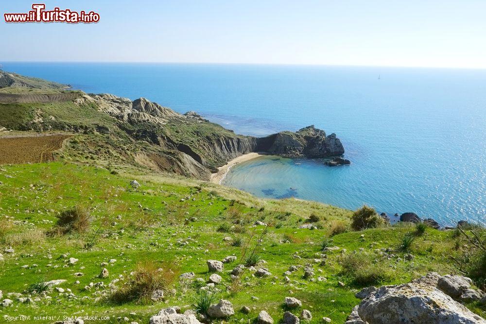 Immagine La costa spettacolare a sud di Palma di Montechiaro in provincia di Agrigento in Sicilia - © mikefai / Shutterstock.com