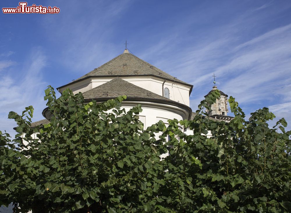 Immagine La Cupola del Santuario della Madonna del Sasso, Piemonte