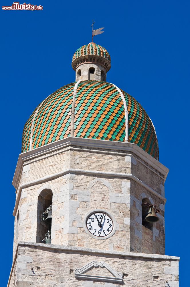 Immagine La cupola della Chiesa Madre di Pietramontecorvino in Puglia