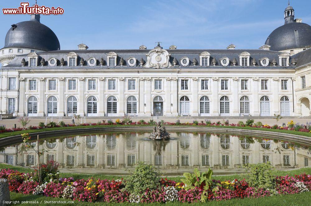 Immagine La facciata del Castello di Valencay, dimora rinascimentale della Valle della Loira - foto © pedrosala / Shutterstock.com