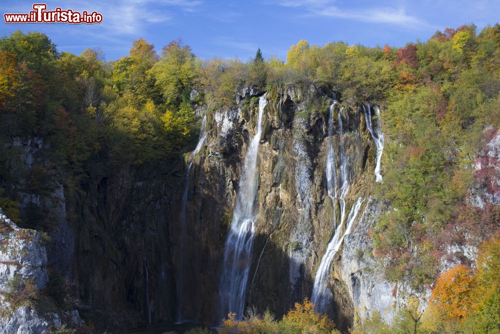 Immagine La grande cascata di Plitvice in Croazia, uno dei parchi nazionali più belli in Europa