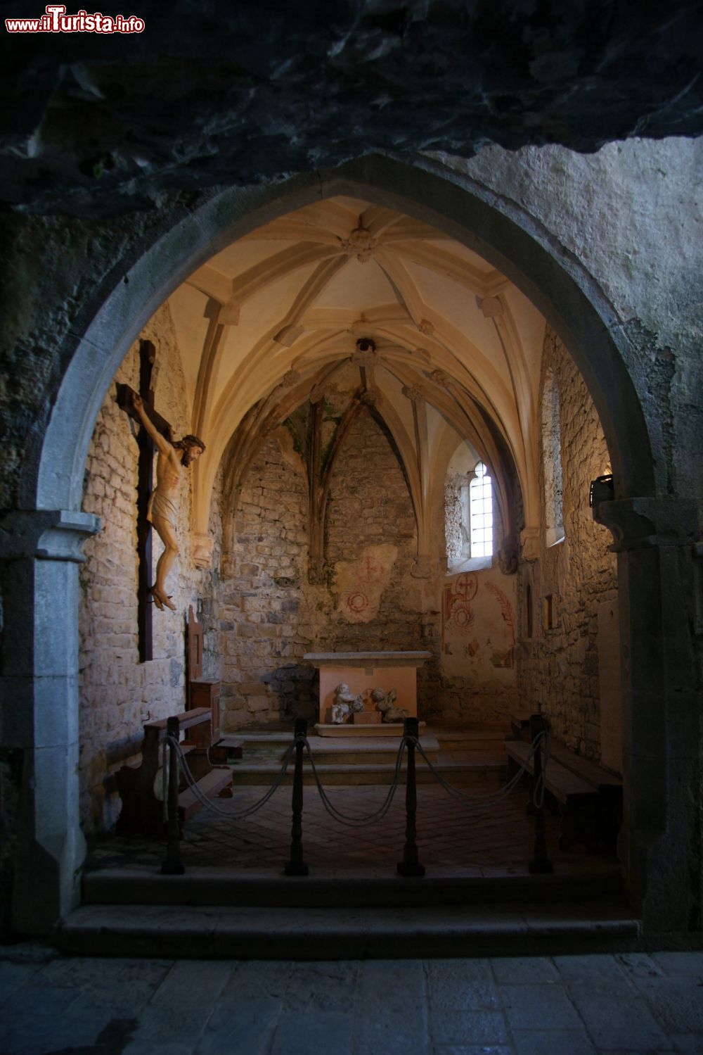 Immagine La Grotta di San Giovanni d Antro a Pulfero in Friuli Venezia Giulia  - © Aconcagua, CC BY-SA 3.0, Wikipedia