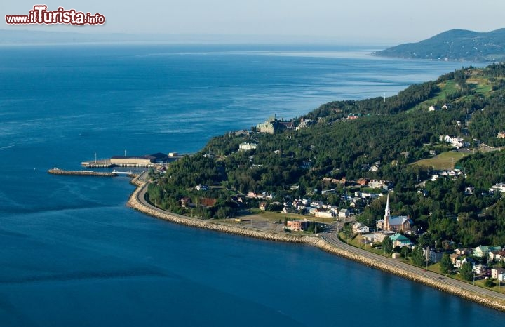 Immagine La Malbaie, Québec: è la principale cittadina della regione dello Charlevoix, formata da diversi villaggi che negli ultimi decenni si sono uniti a formare un solo comune. La sua popolazione totale conta circa 9000 abitanti - © Fairmont Le Manoir Richelieu