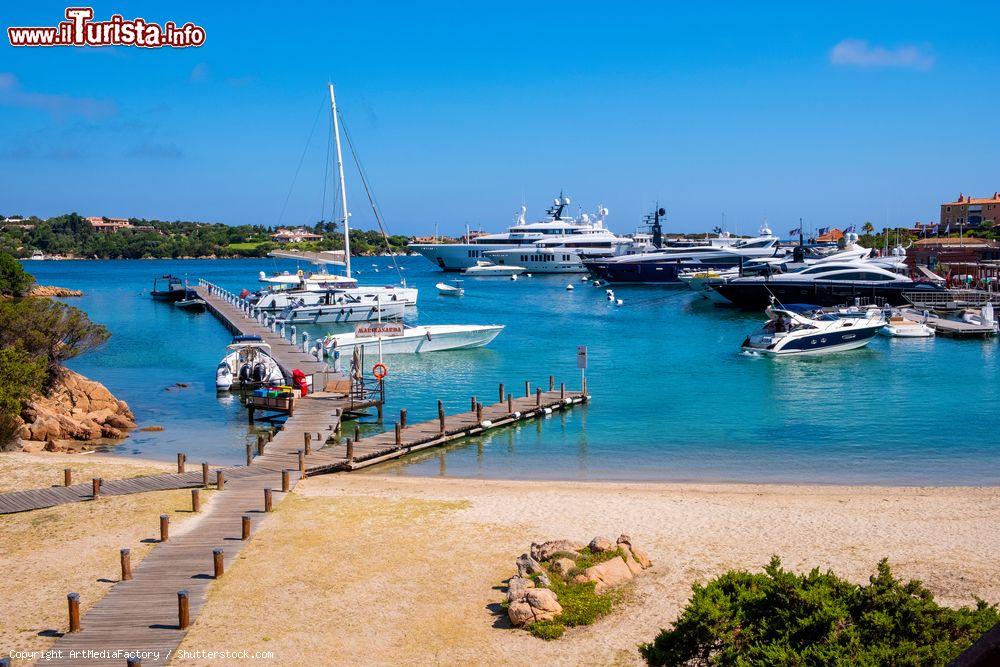 Immagine La Marina di Porto Cervo in Costa Smeralda, nord-est della Sardegna - © ArtMediaFactory / Shutterstock.com