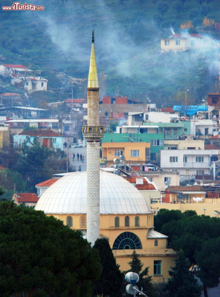 Immagine La moschea di Selcuk nei pressi della basilica, Turchia.