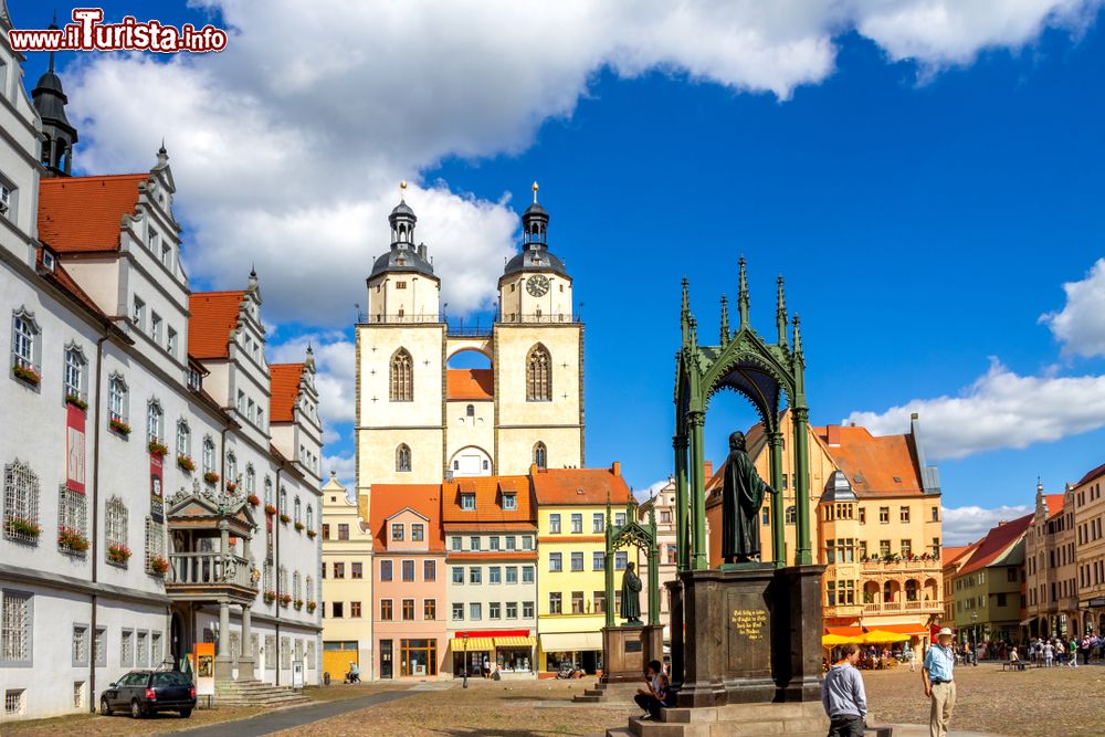 Immagine La Piazza del Mercato in centro a Wittenberg in Germania