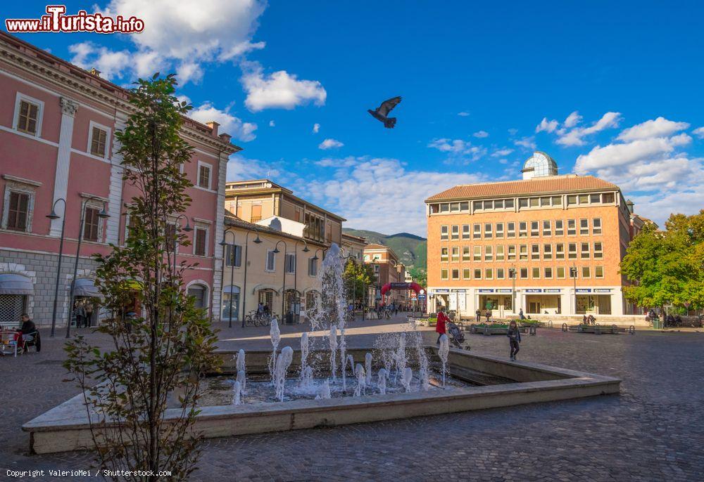 Immagine La piazza principale del centro storico di Terni, Umbria - © ValerioMei / Shutterstock.com