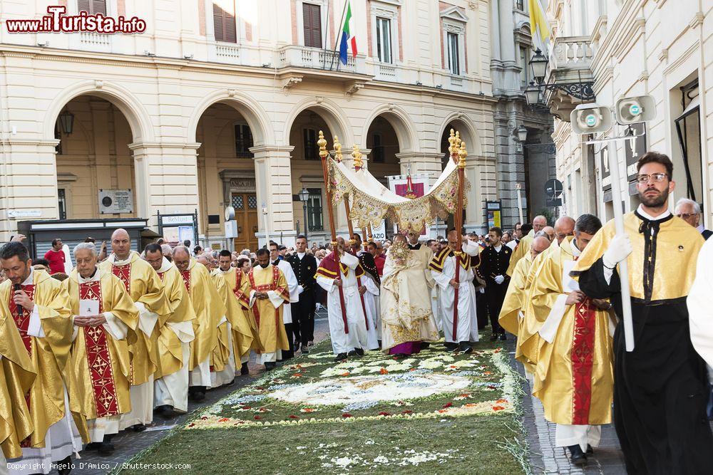 Immagine La Processione del Corpus Domini in centro a Chieti in Abruzzo - © Angelo D'Amico / Shutterstock.com