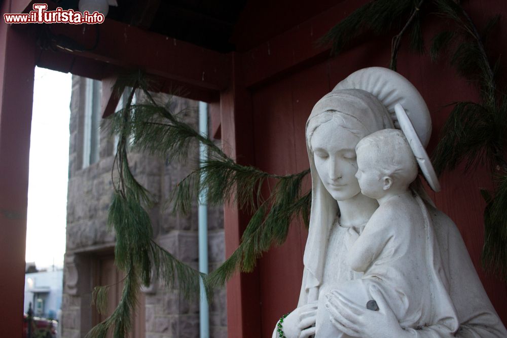 Immagine La scultura di Maria Maddalena nella chiesa di Port Richmond a Philadelphia, Pennsylvania (USA).