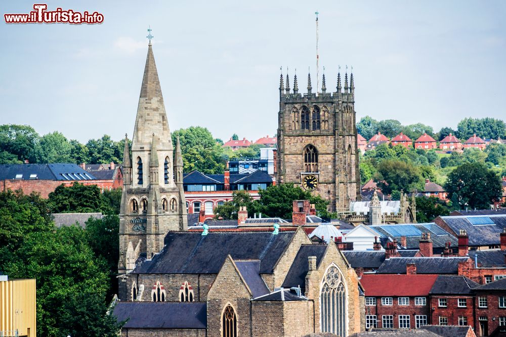 Immagine La skyline di Nottingham, Inghilterra. La città è famosa nel mondo per il calcio e Robin Hood.