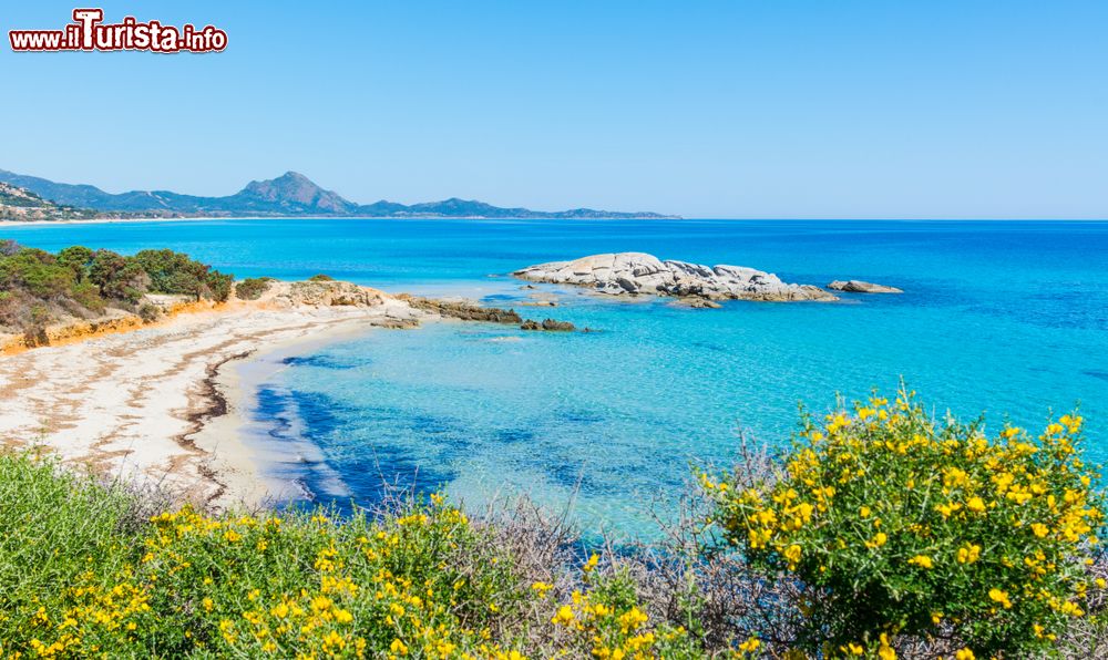 Immagine La spiaggia dello Scoglio di Peppino tra Castiadas e Costa Rei in Sardegna