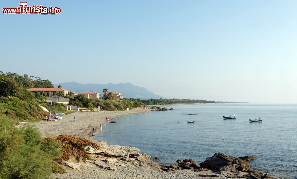 Immagine La spiaggia di Bravone a Linguizzetta in Corsica