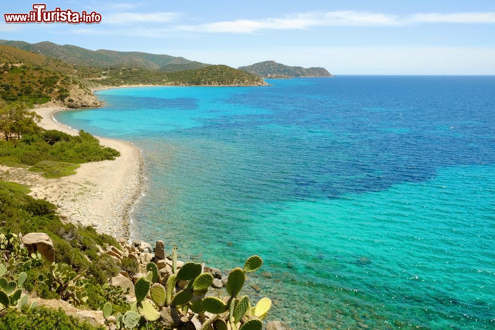 Immagine La spiaggia di Is Canaleddus vicino a Quartu Sant'Elena in Sardegna