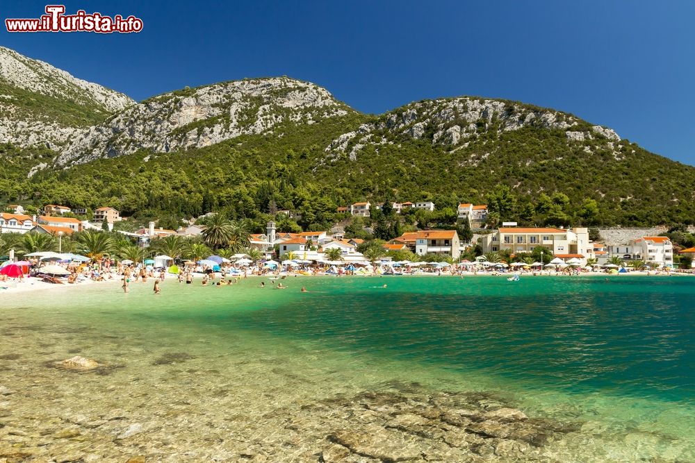 Immagine La spiaggia di Klek in Croazia: siamo in Dalmazia al confine con la Bosnia Erzegovina.