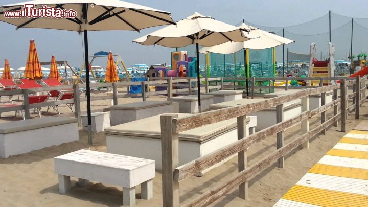 Immagine La spiaggia di Pinarella, la località a fianco di Cervia sulla riviera romagnola