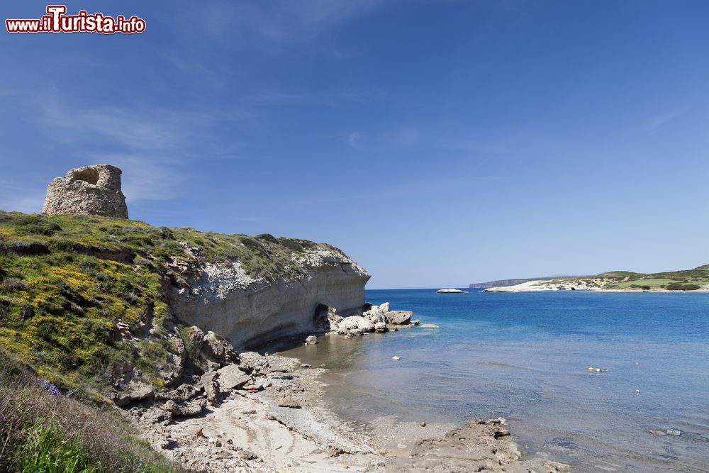 Santa Caterina Di Pittinuri Sardegna S Archittu Le Spiagge E Cosa Vedere