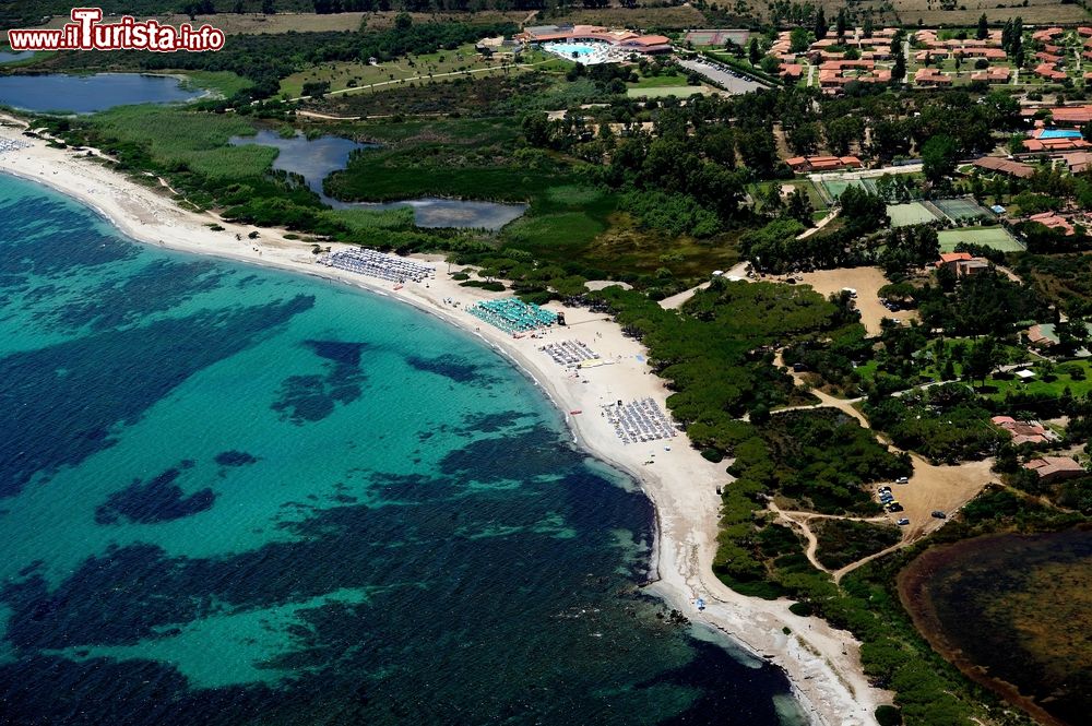 Immagine La spiaggia Li Cuppulati ad Agrustos di Bodoni, Sardegna nord-orientale