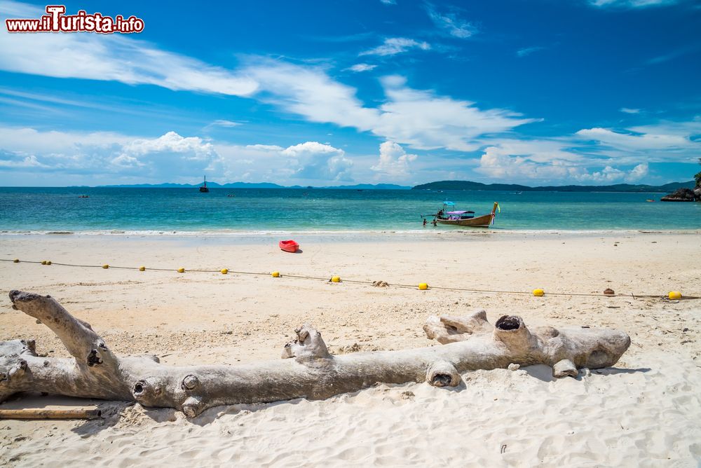 Immagine La spiaggia tropicale di Phra Nang, provincia di Krabi, Thailandia.