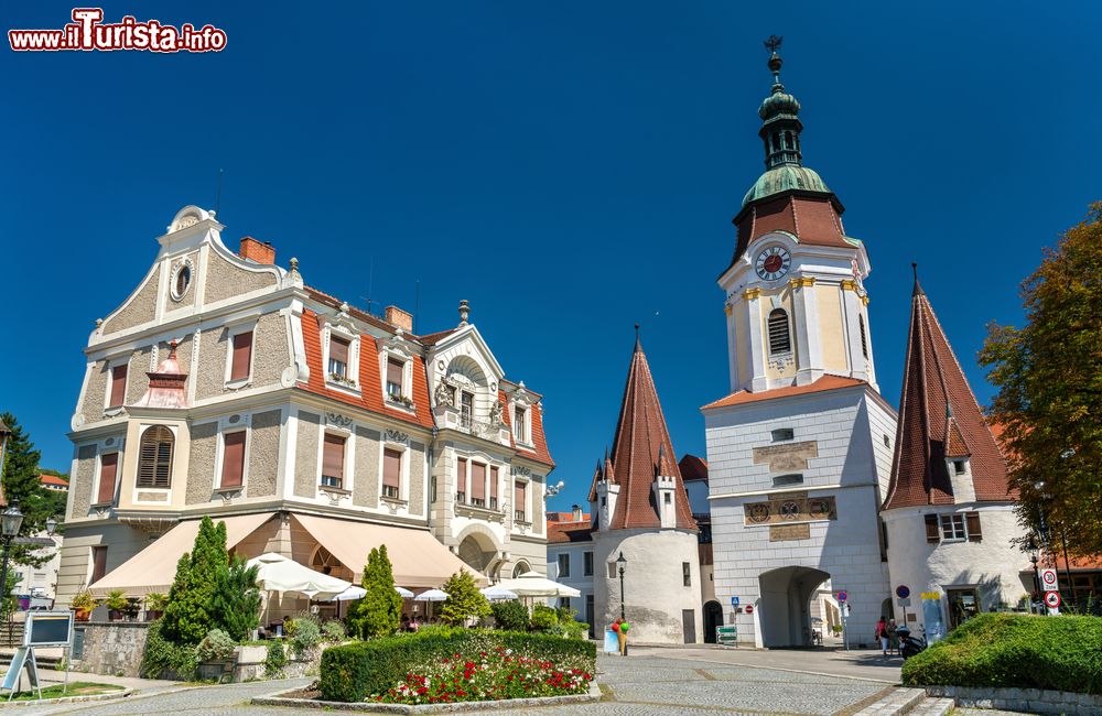 Immagine La suggestiva Steiner Tor, porta d'accesso alla città di Krems an der Donau (Austria).