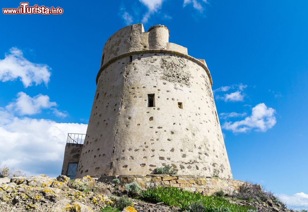Immagine La Torre Canai a Turri, siamo sull'isola di Sant'Antioco in Sardegna