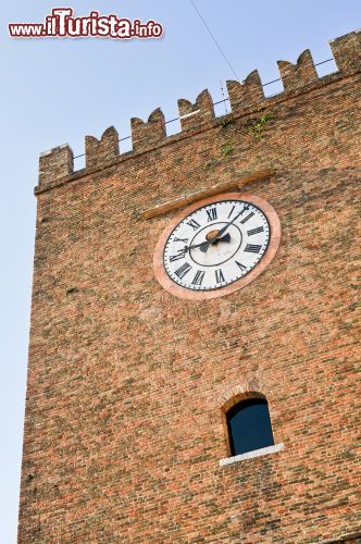 Immagine La storica Torre civica di Mestre è datata XII secolo - © Milana Tkachenko / Shutterstock.com