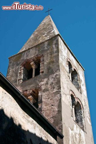 Immagine La torre del campanile di Capalbio, Grosseto, Toscana - © Davide69 / Shutterstock.com