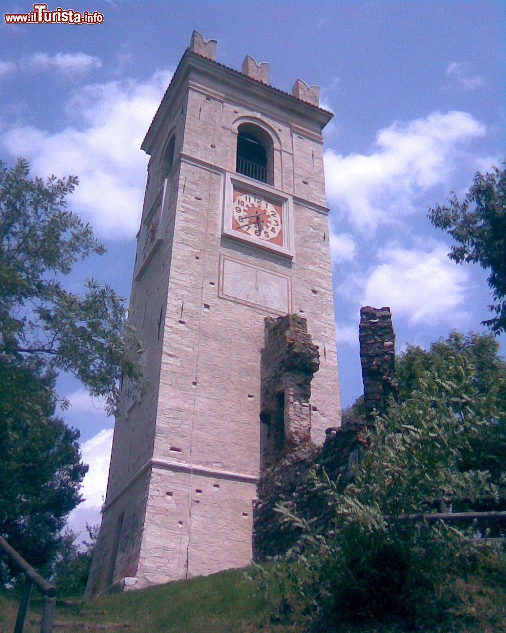 Immagine La Torre del Castello di Carpenedolo (Brescia) - © Alepiova - Wikipedia