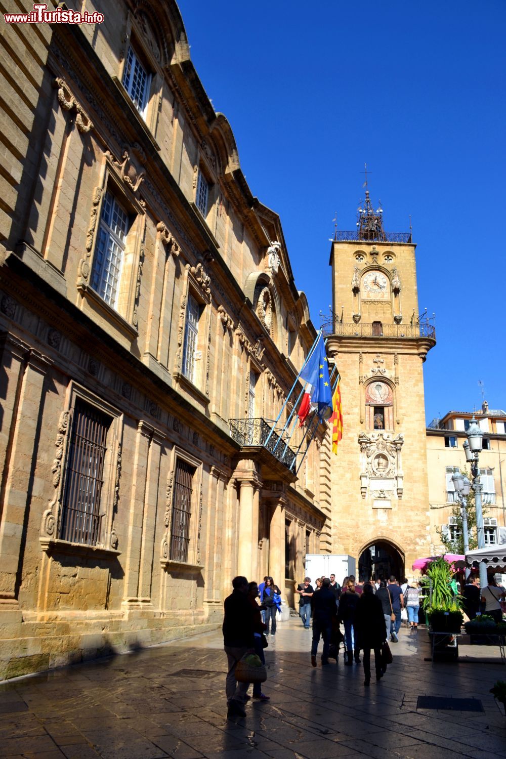 Immagine La Torre dell'Orologio e il Municipio di Aix-en-Provence (Francia).