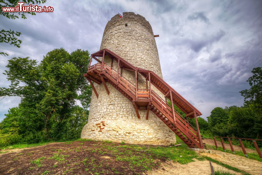 Immagine La torre dell'antica fortezza di Kazimierz Dolny sul fiume Vistola, Polonia. 