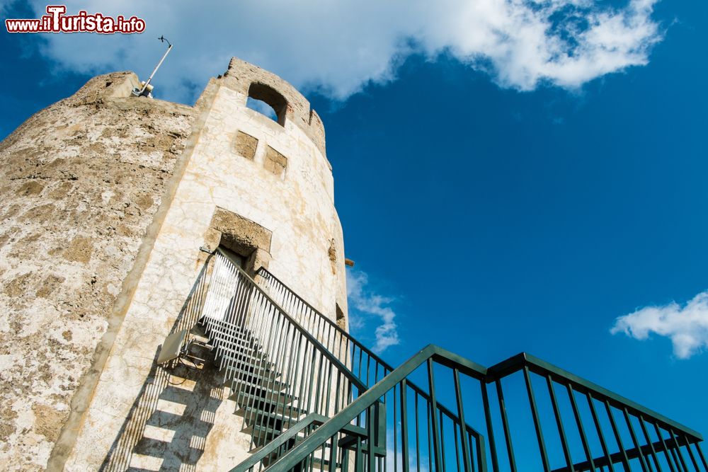 Immagine La Torre di Chia si trova nel Comune di Domus de Maria in Sardegna